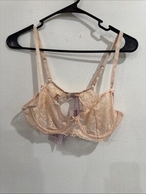 Fenty Beauty Soft Peach Lace Underwire Bra